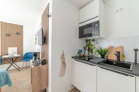 Erfolgreiche Airbnb-Immobilie: Space Stays Bunker Mass Sweet TV WIFI in Altendorf