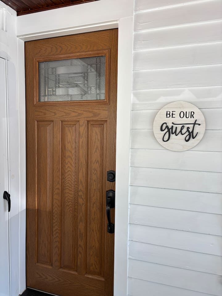2 Bedroom South Wedge Home - Rochester, NY