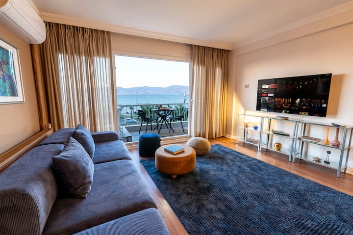 Central Luxury Flat / Romantic & Business 2bedroom - Izmir