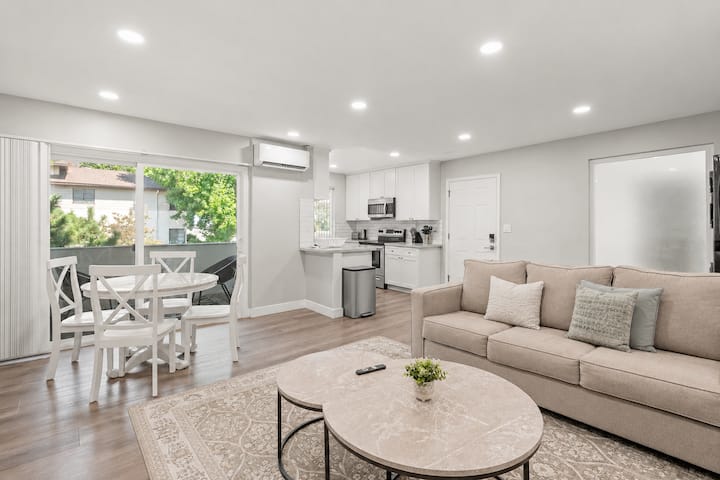 Chic Modern Stay W/ Patio Near La Best Sights6 - パサデナ, CA