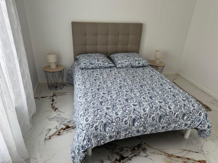 საძინებელი 2