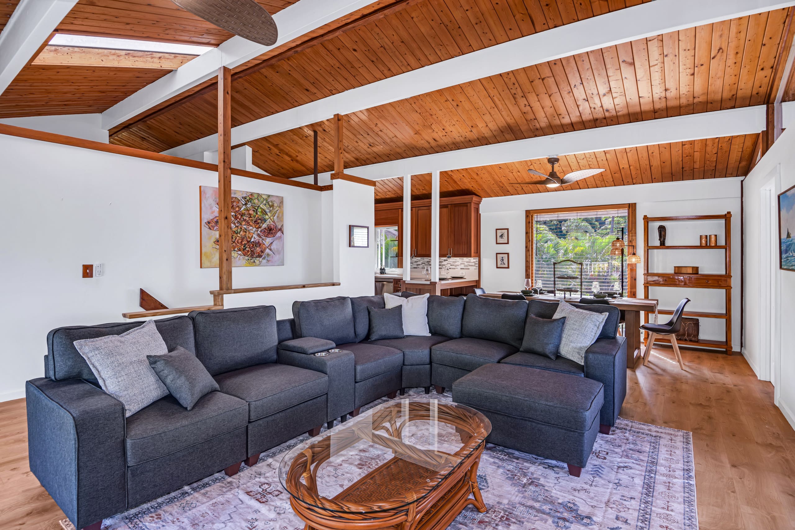 Home in Kailua-Kona · ★4.73 · 4 bedrooms · 4 beds · 2 baths - Image 5