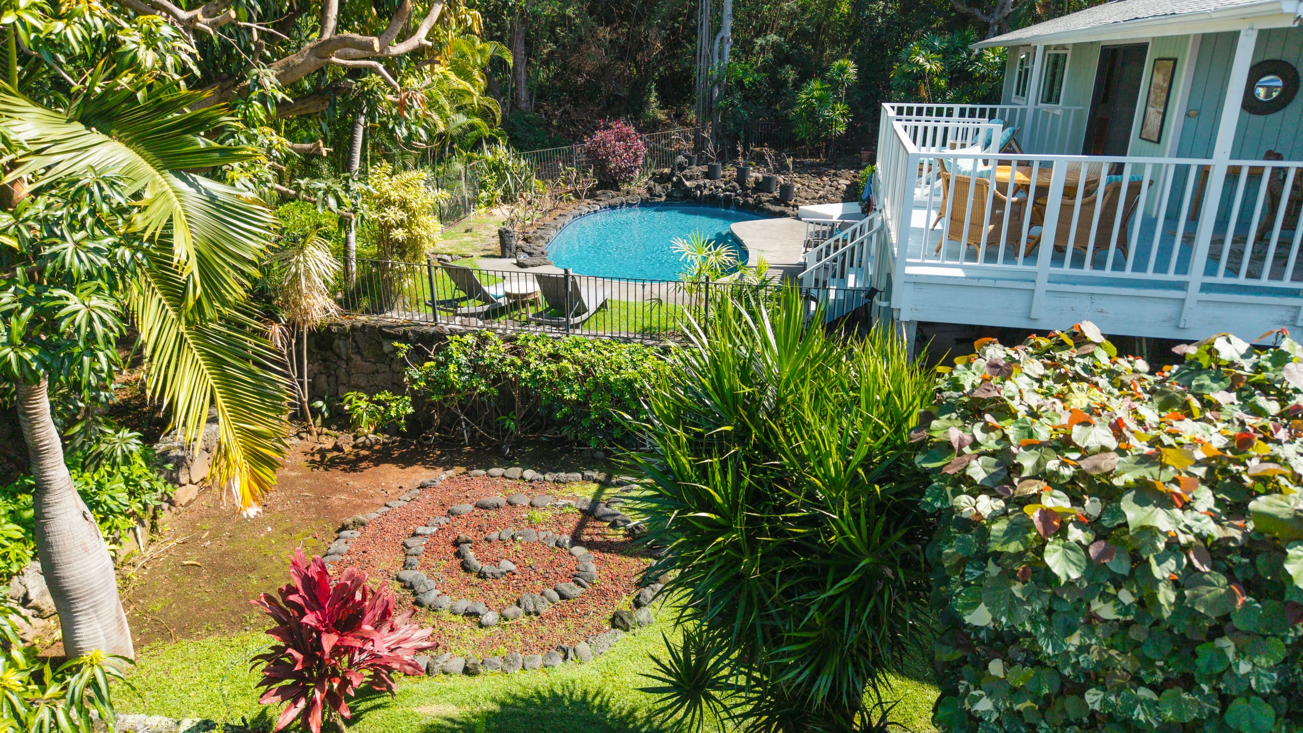 Home in Kailua-Kona · ★4.73 · 4 bedrooms · 4 beds · 2 baths - Image 27
