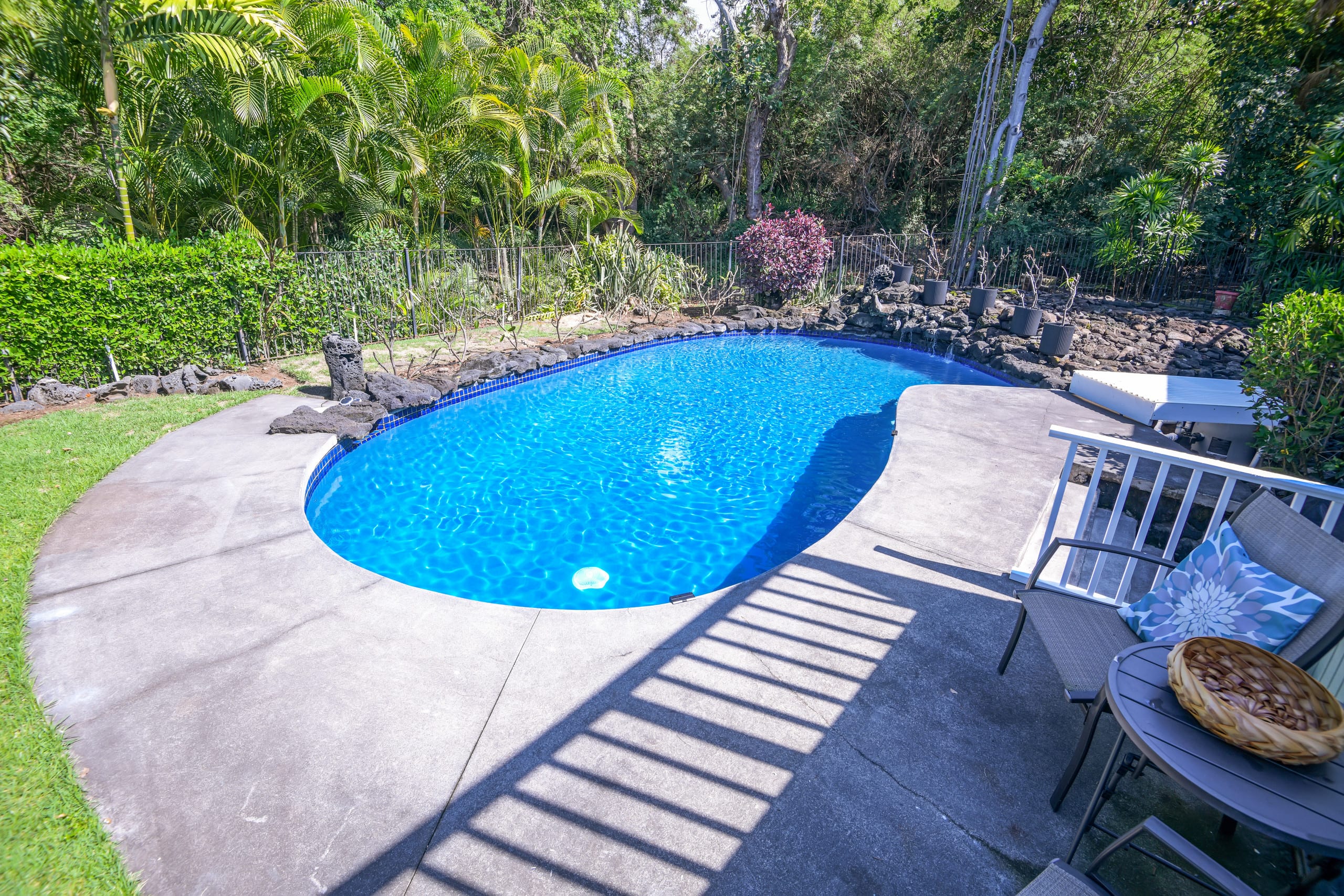 Home in Kailua-Kona · ★4.73 · 4 bedrooms · 4 beds · 2 baths - Image 36
