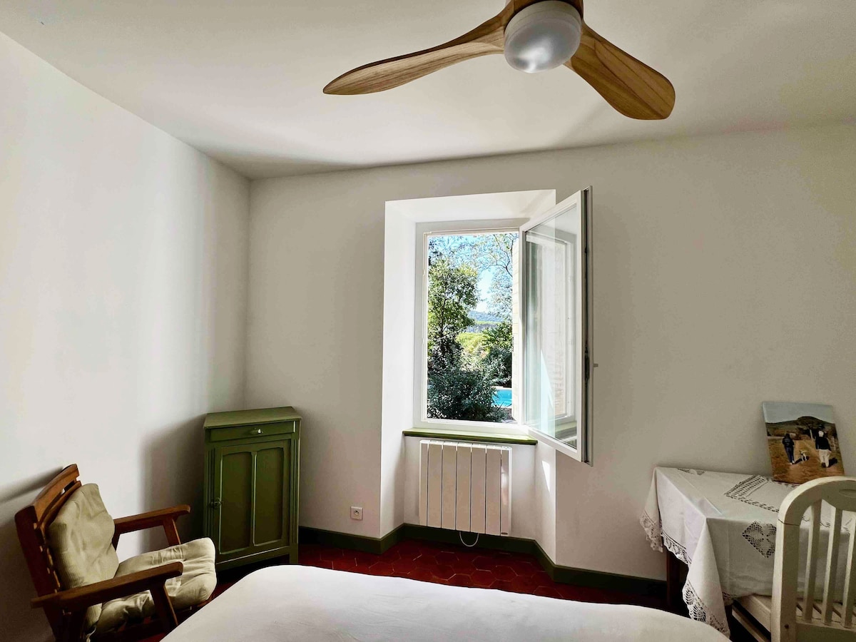 საძინებელი 3