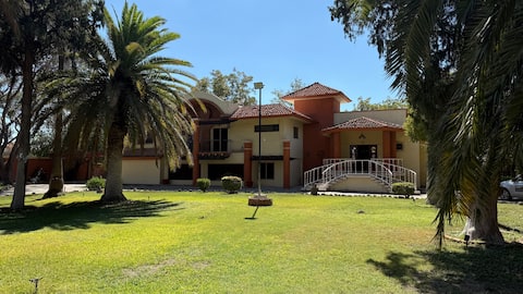 quinta briana full house