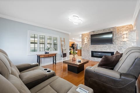 Top performing Airbnb: Walk to Raymond James Stadium /Accessible in Macfarlane Park