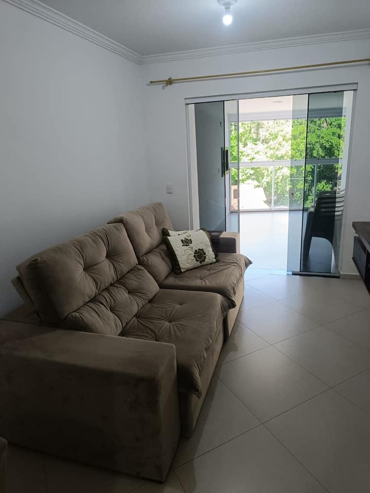 Apartamento Climatizado óTima Localização Na Av. - Piratuba