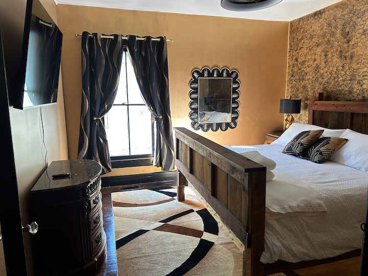 На секој замок му треба крал!