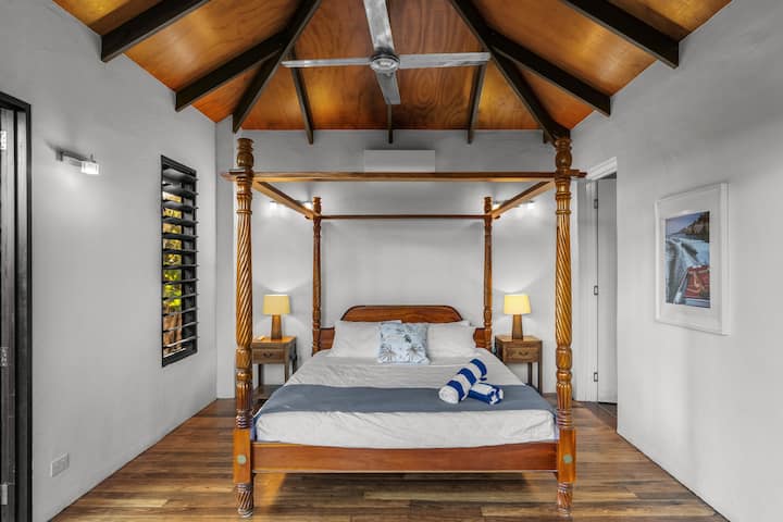 נוף מהמרפסת הפרטית בחזרה לחדר השינה 1 - בקתה.