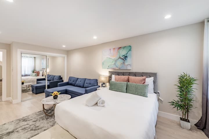 Near Chase Center And Airport | 4br Bayview Unit - San Francisco, CA