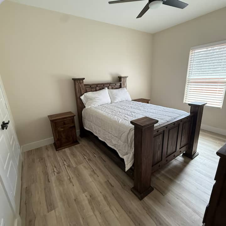 غرفة النوم 2