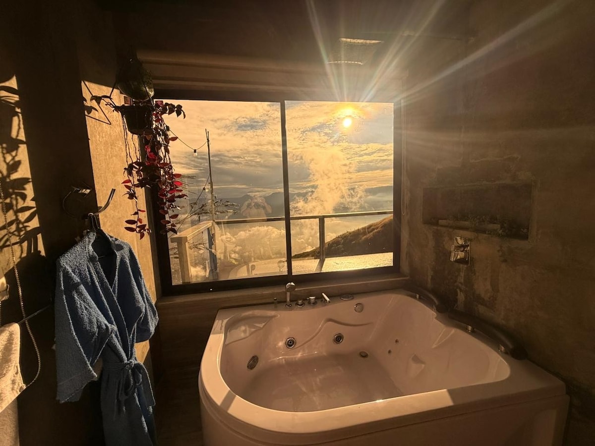 Casa en la Nube
Cabaña con Jacuzzi, Terraza y Bbq