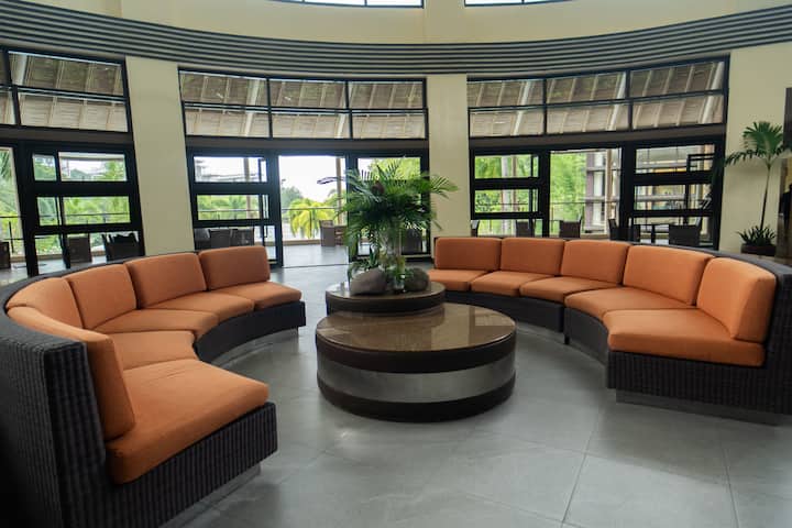 Homey Studio Beach Condo W/ Mountain View Balcony - Nasugbu