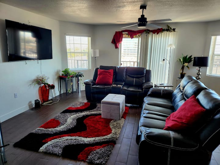 Lrg 2bd 2bth Condo Near Convention Center/strip - Las Vegas, NV