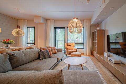 Levi Cranberry, 105 m²