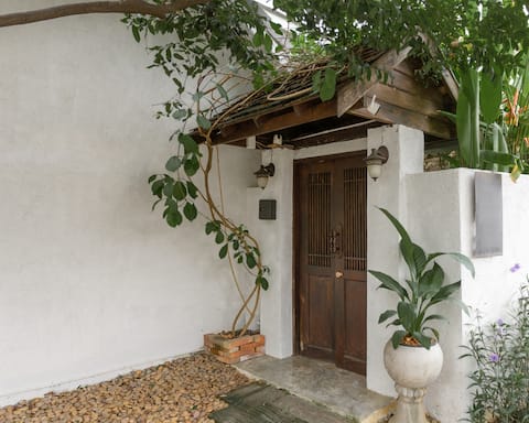 Mavieng Private Villa – Chiang Mai Old City