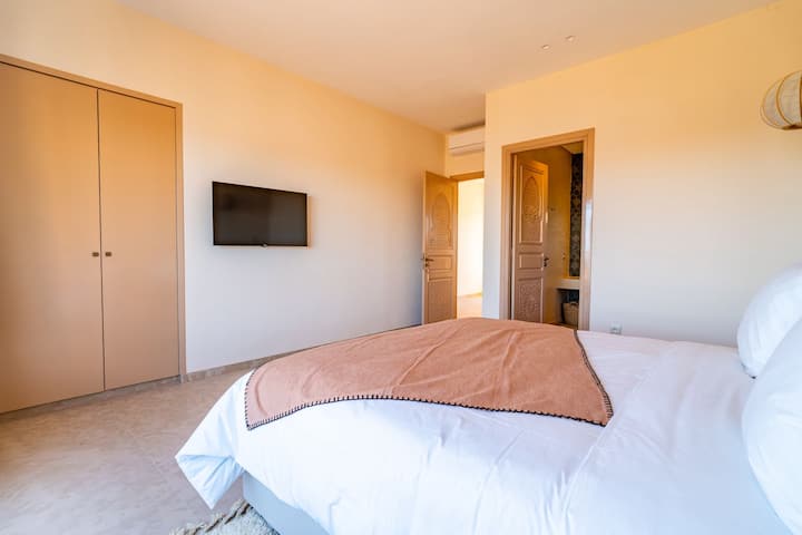 საძინებელი 2