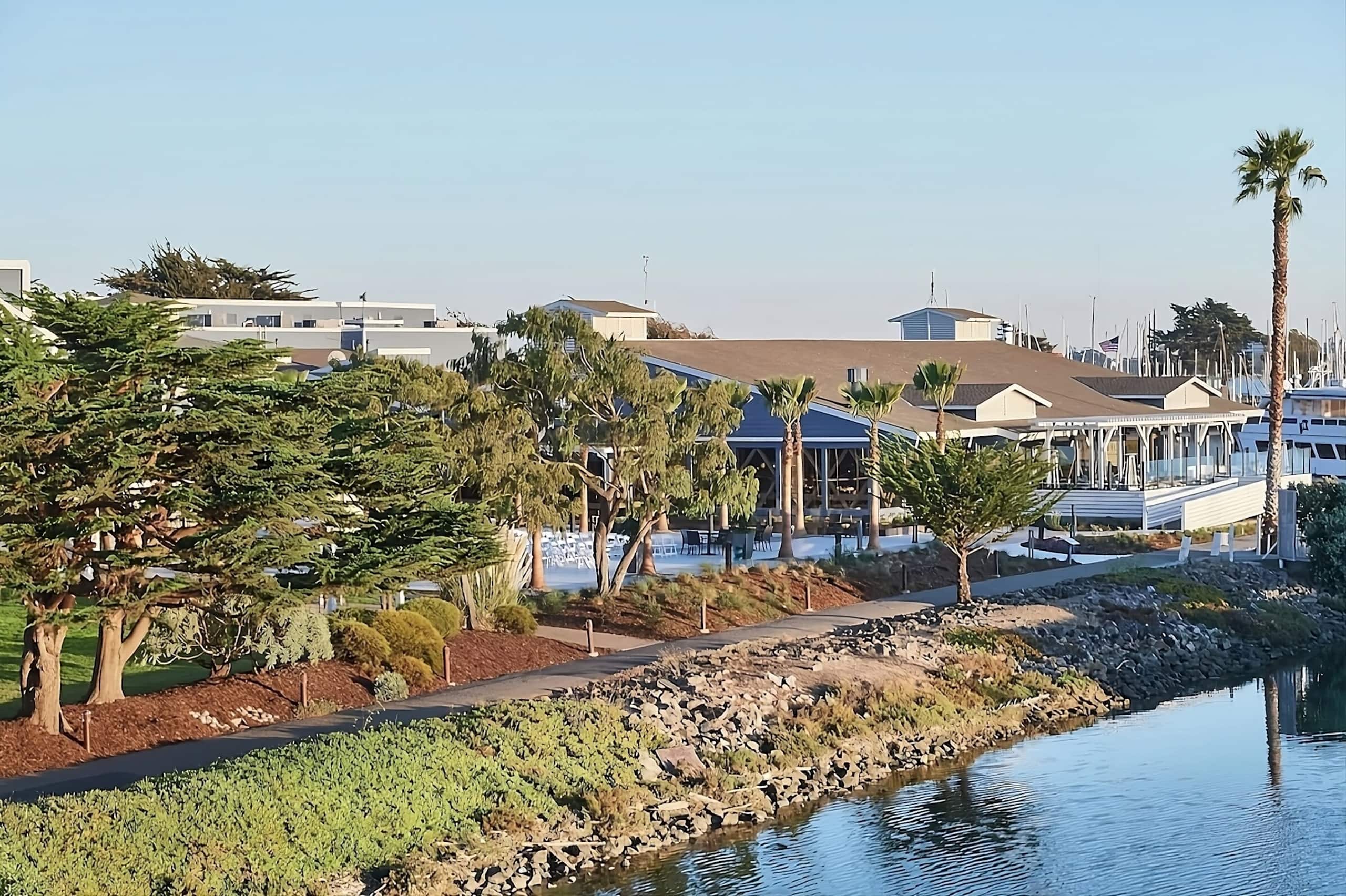 Marina & Bay Views, 2 Hotel Rooms, Pool - Photo 28