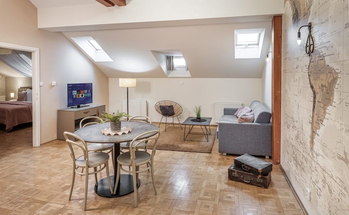 Two Bedroom Apartment Asia - 6 Continents - Prague