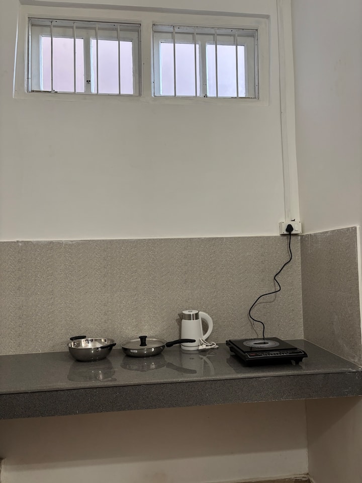 A Modern Conveniently Located Studio Apartment - Kohima