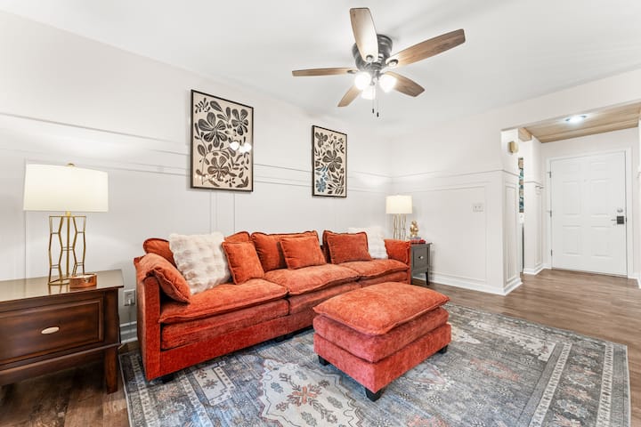 Дълбок диван Chenille Cloud с дължина 289,56 см