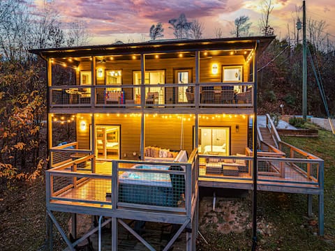 Bearfoot Chill’Inn cabin in Gatlinburg - Photo 1