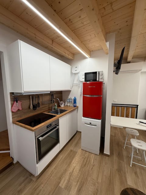 Annuncio Airbnb popolare: Casa Samy a Desenzano Del Garda