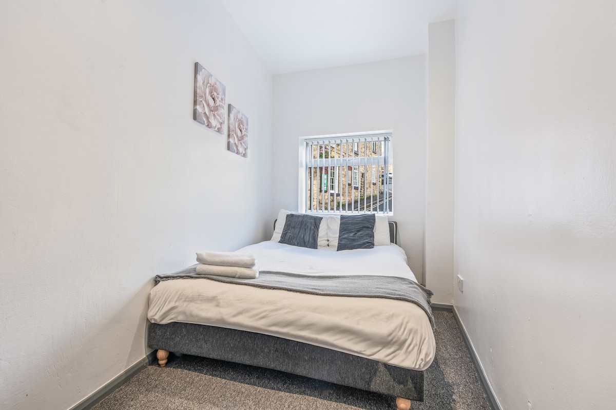 1 מיטה זוגית