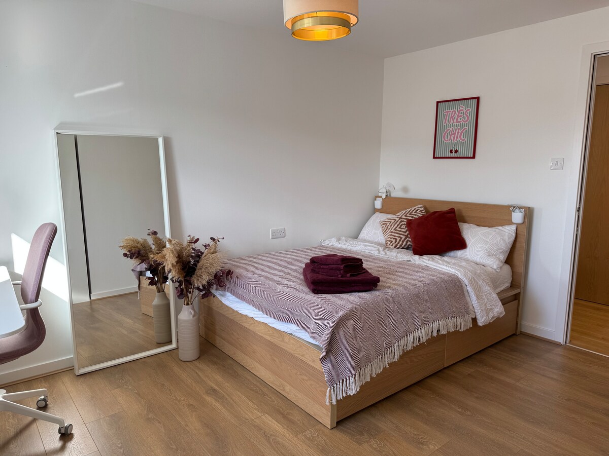 غرفة النوم 2