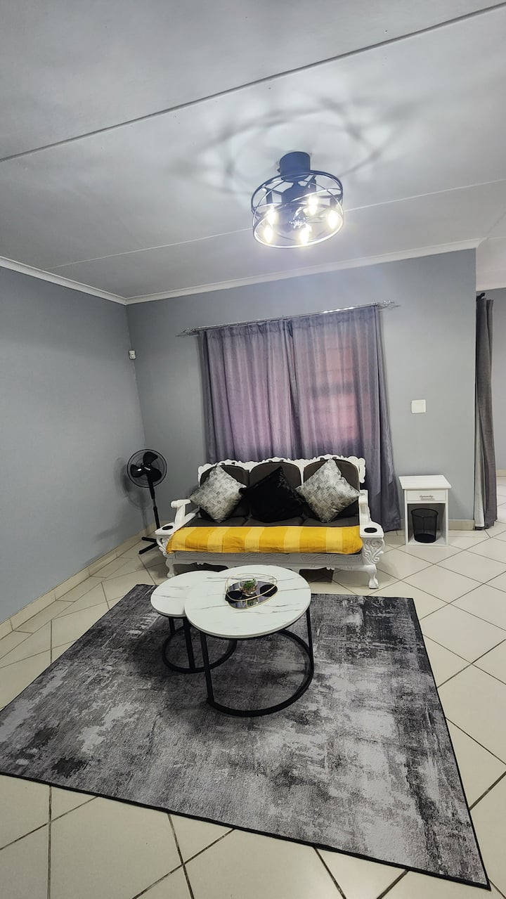Sunnyridge Sky Self-catering Accommodation El - East London