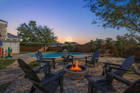 4-BD/2-BA with Backyard Pool Retreat + Game Room