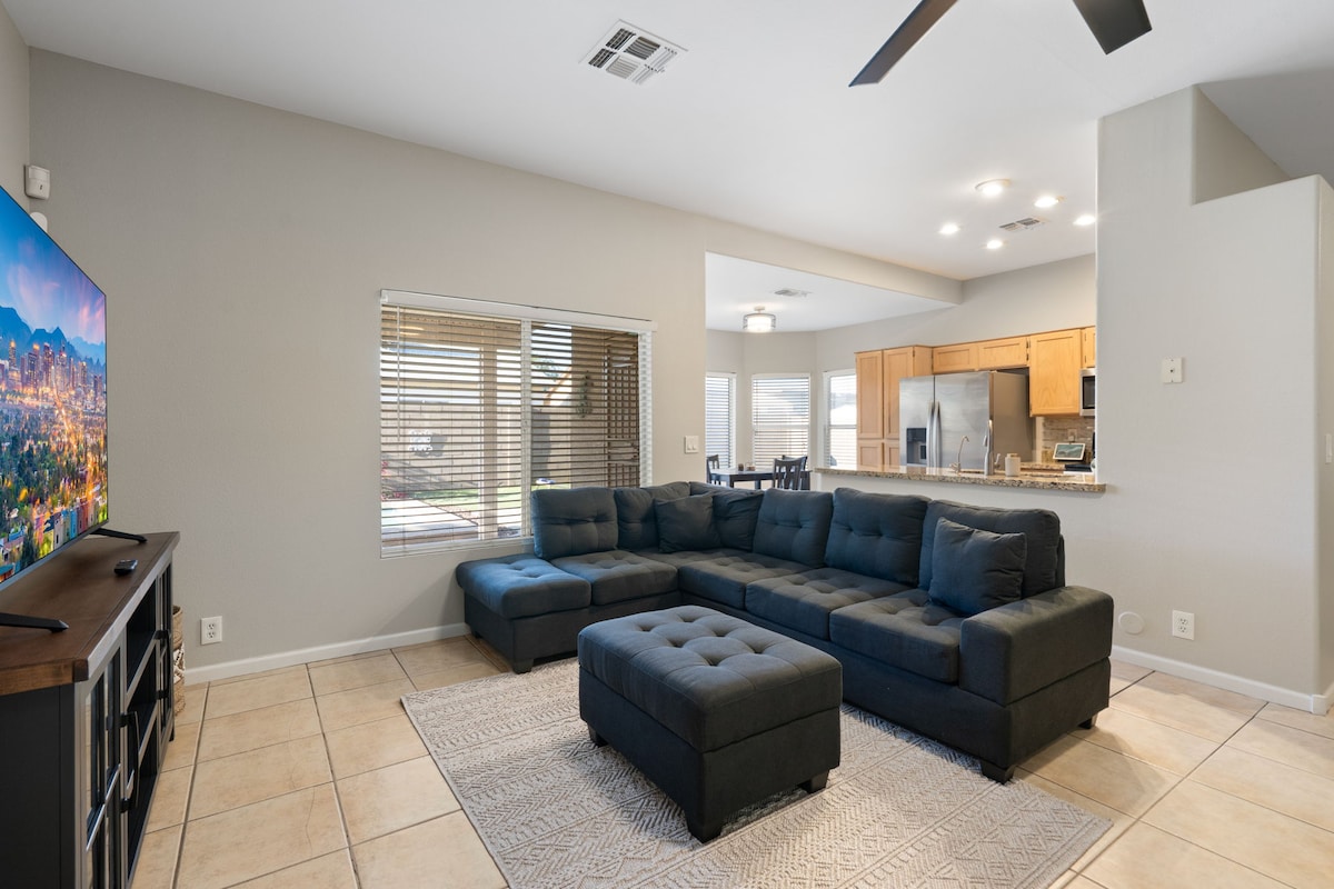 Successful Airbnb property: Poolside Family Stay Near Cardinals & Dodgers in Maryvale