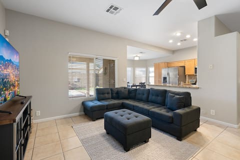 Successful Airbnb property: Poolside Family Stay Near Cardinals & Dodgers in Maryvale