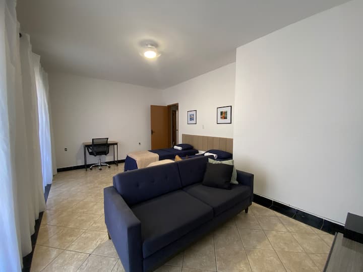 Casa Para Até 8 Pessoas! Ar Cond.|wi-fi| Tv’s|home - Campinas