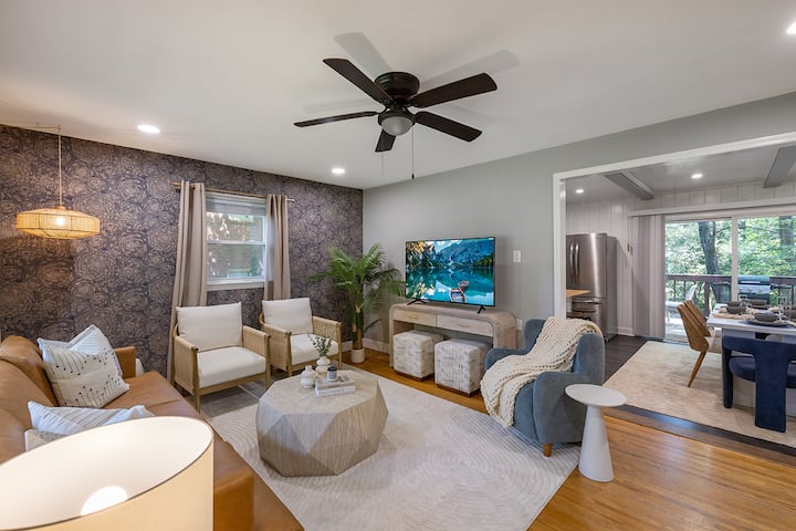 Hot Tub, 5br, Pet Friendly | Quail Hollow Hideaway - Charlotte, NC