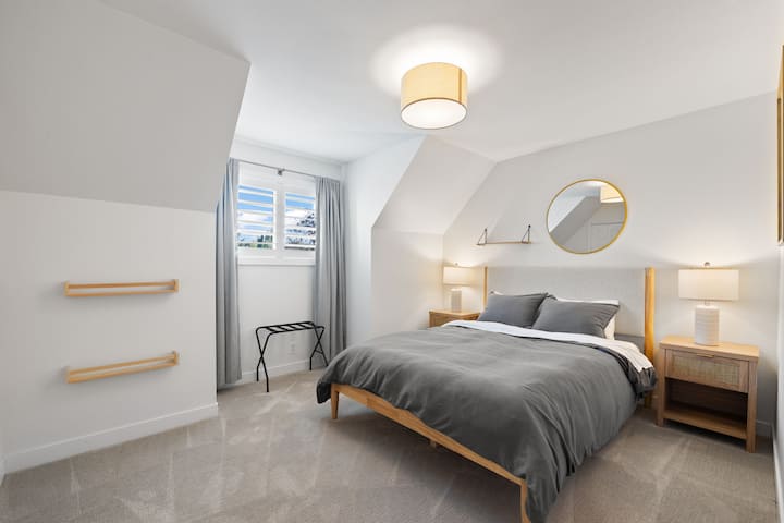 Spavaća soba 1 - bračni krevet (1,6x2)