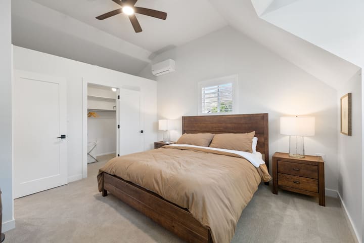 Spavaća soba 4 - bračni krevet (širine 180 - 200