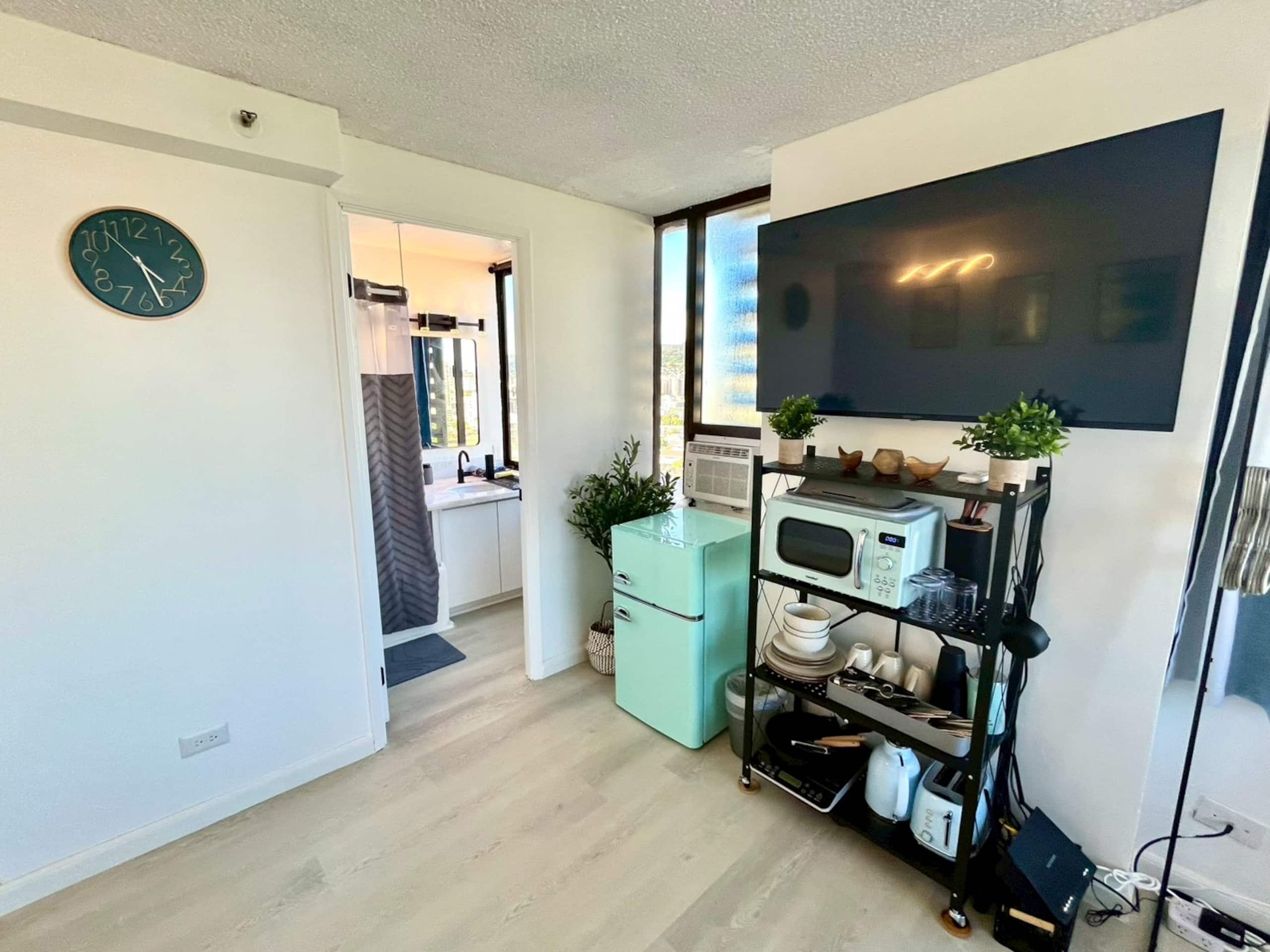 Condo in Honolulu · ★5.0 · Studio · 1 bed · 1 bath - Image 30