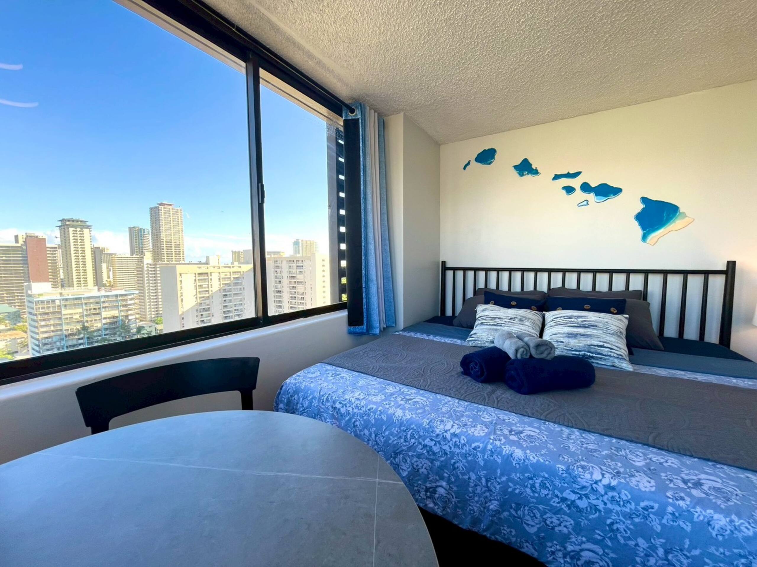 Condo in Honolulu · ★5.0 · Studio · 1 bed · 1 bath - Image 20