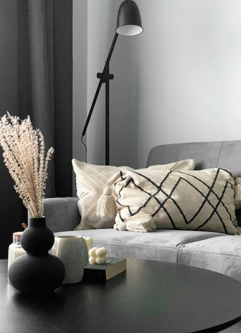 Popular Airbnb listing: Wilanów Syta Apartment in Wilanów