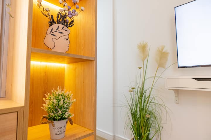Elegant 4br Haven | Masdar Oasis Bliss Retreat - Abu Dhabi Airport (AUH)