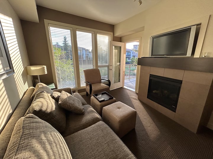 Vernon Beach Condo - With Pool And Hottub - Vernon