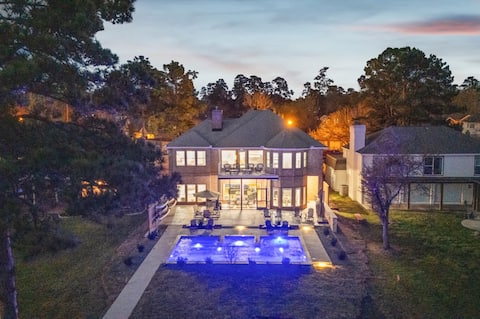 Lake it easy, Pool/spa, Kayak, Boat, Sleeps 20