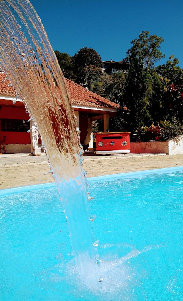 Sítio Pirakombi | Com Piscina E Salão De Jogos - Santo Antônio do Pinhal
