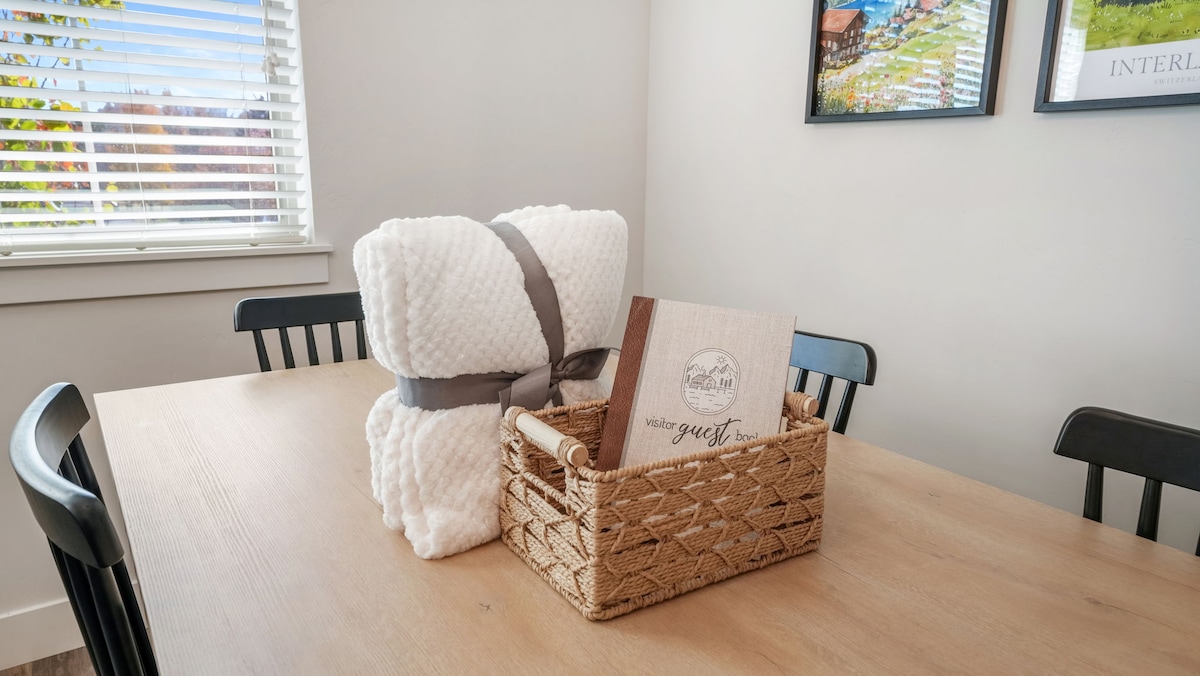 Cozy Swiss Condo
