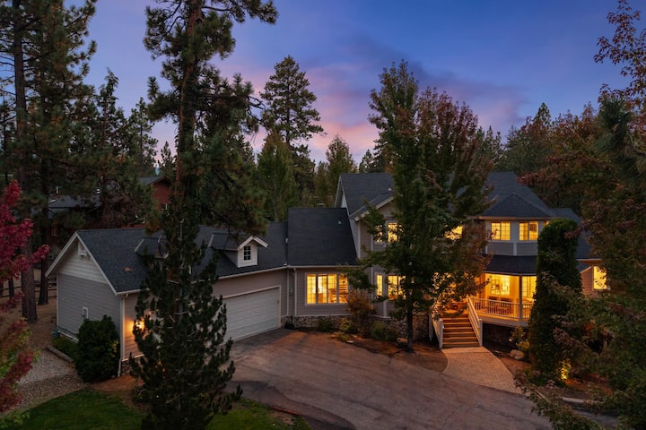 Hidden Estate! Quiet Retreat! Pets Ok! Hot Tub! - Big Bear Lake, CA