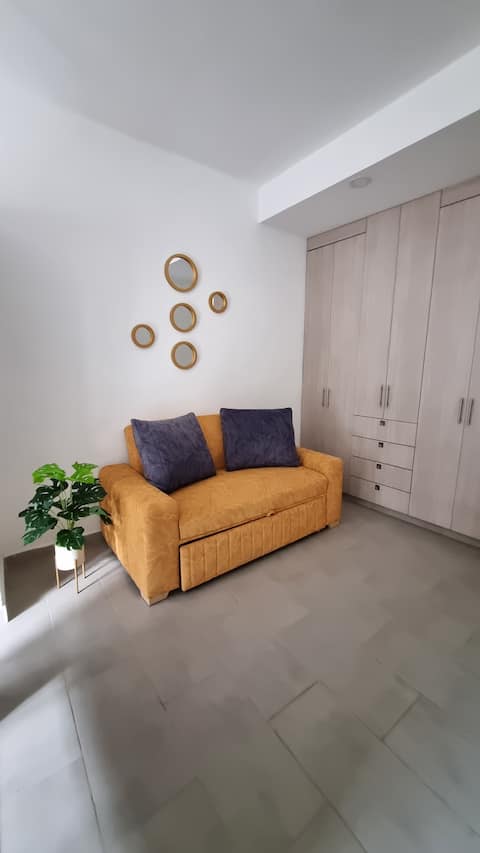 Top Airbnb: Nice and comfortable studio apartment in Cali