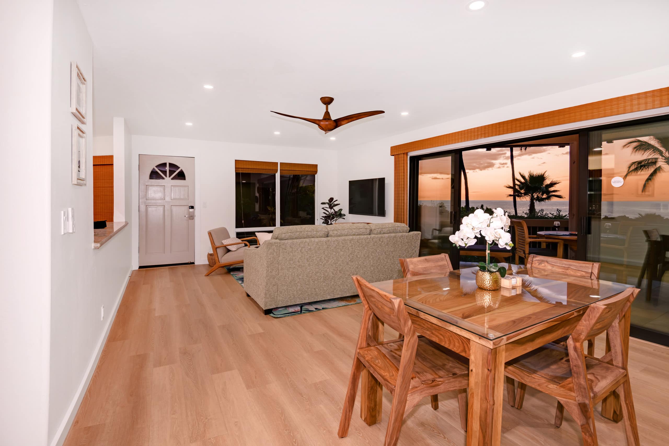 Condo in Kahaluu-Keauhou · ★4.95 · 1 bedroom · 2 beds · 2 baths - Photo 7