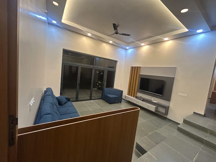 Serene Nest -Escape The City, Embrace The Serenity - Hassan